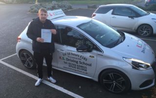 Driving test Pass in Shrewsbury for Leon Youle
