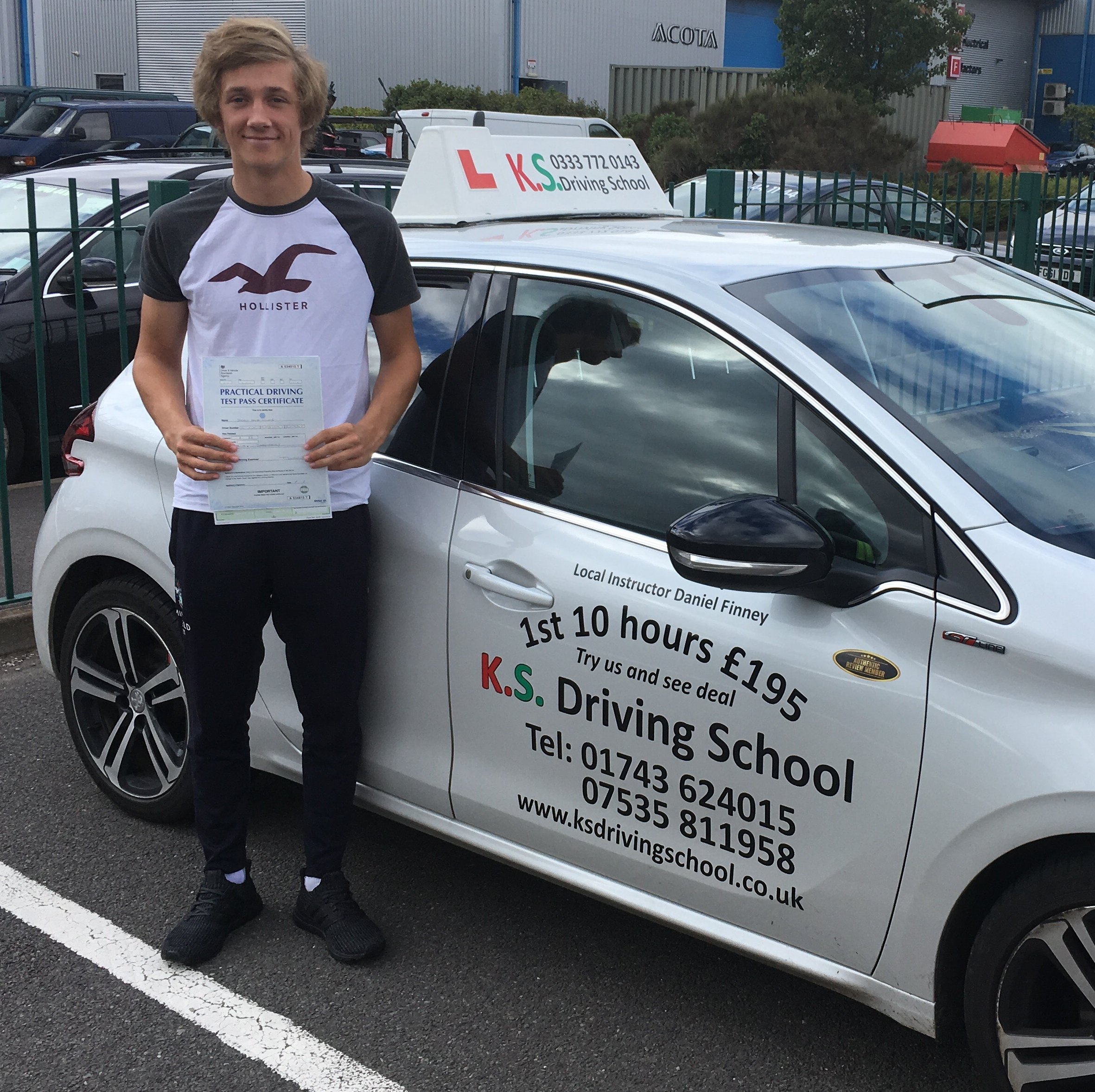 Driving Lessons Shrewsbury with Instructor Daniel Finney James Wilkie